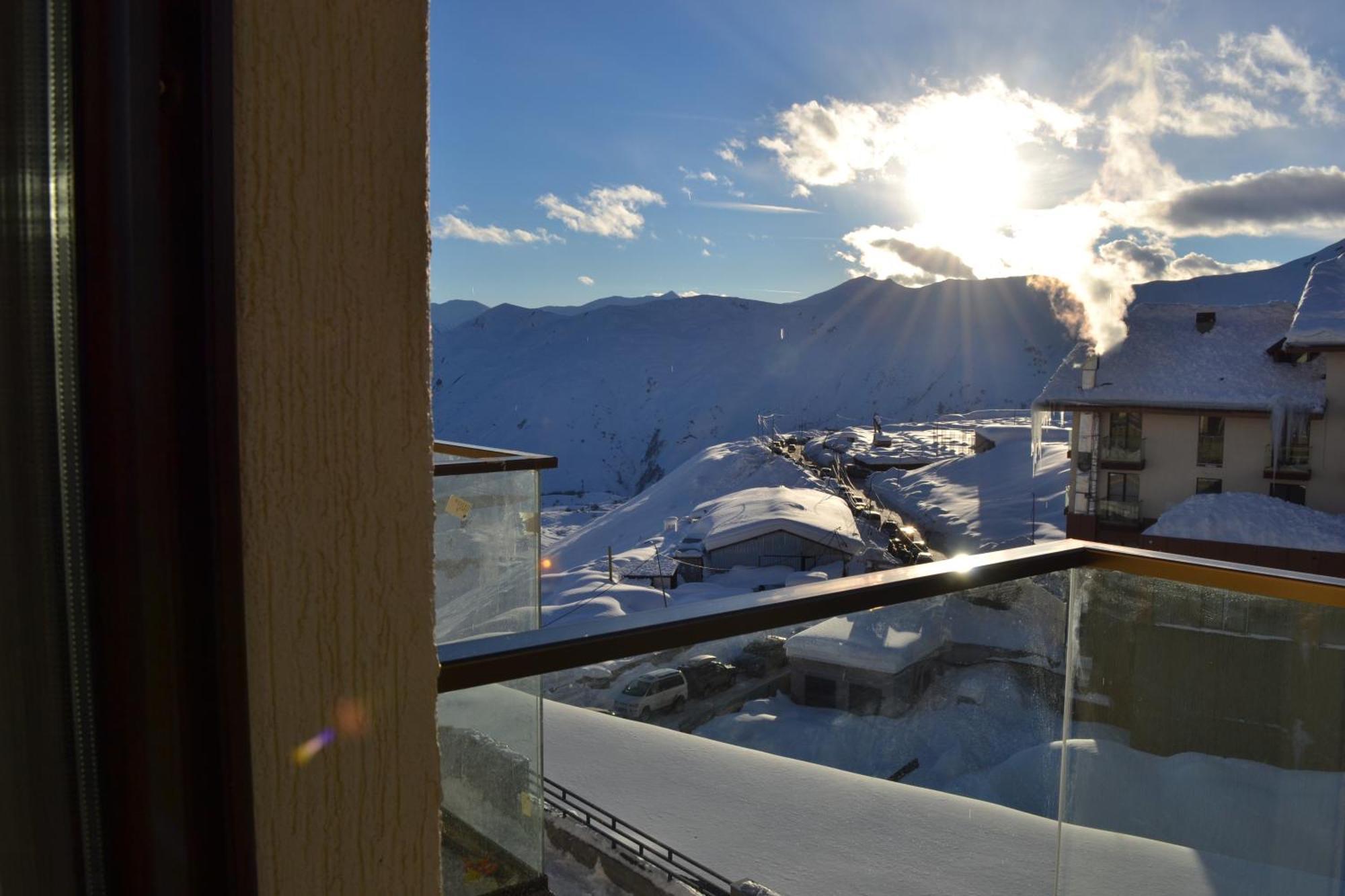 Buta Apartment In New Gudauri, Loft 2 Экстерьер фото